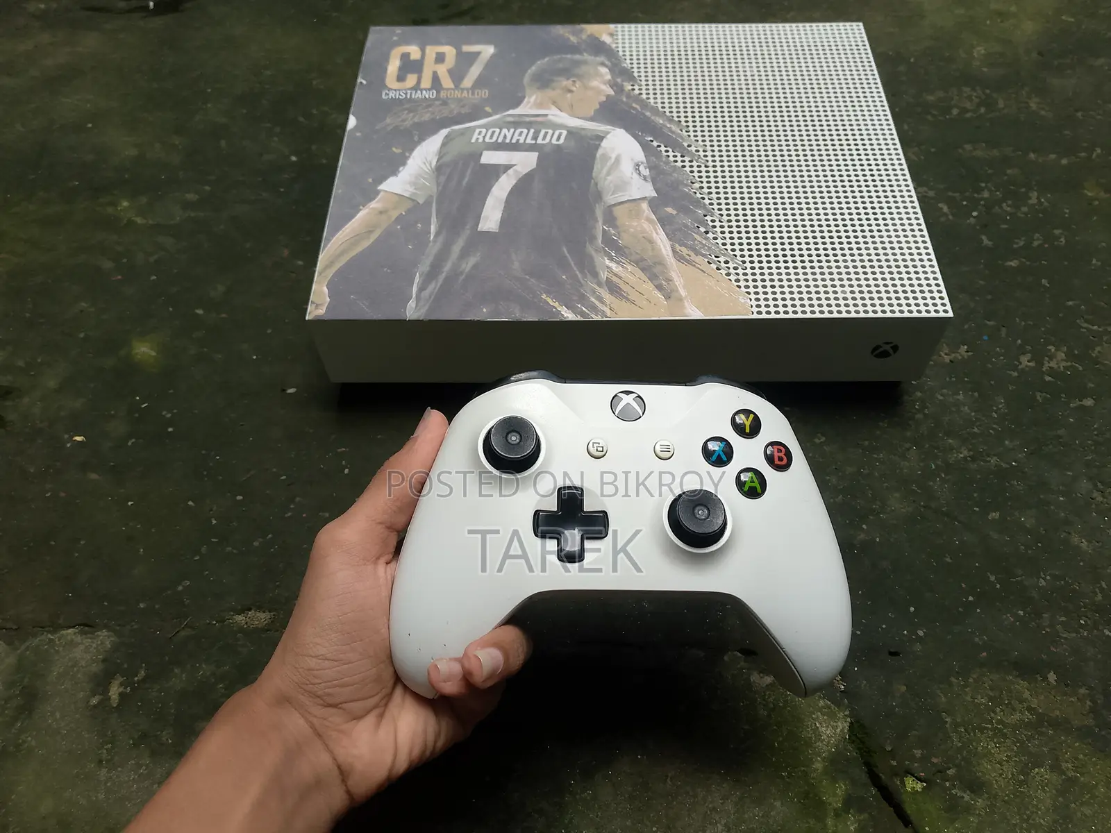 Xbox One S Digital Edition Excellent Condition