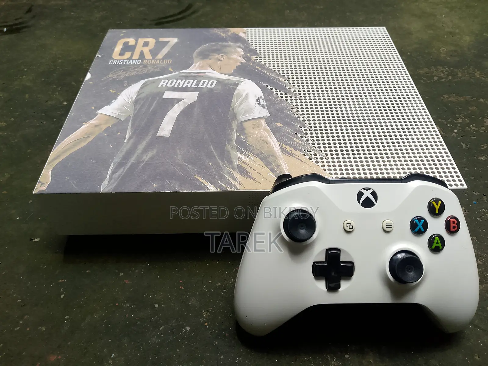 Xbox One S Digital Edition Excellent Condition