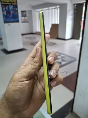 Motorola Moto G85 128 GB Yellow