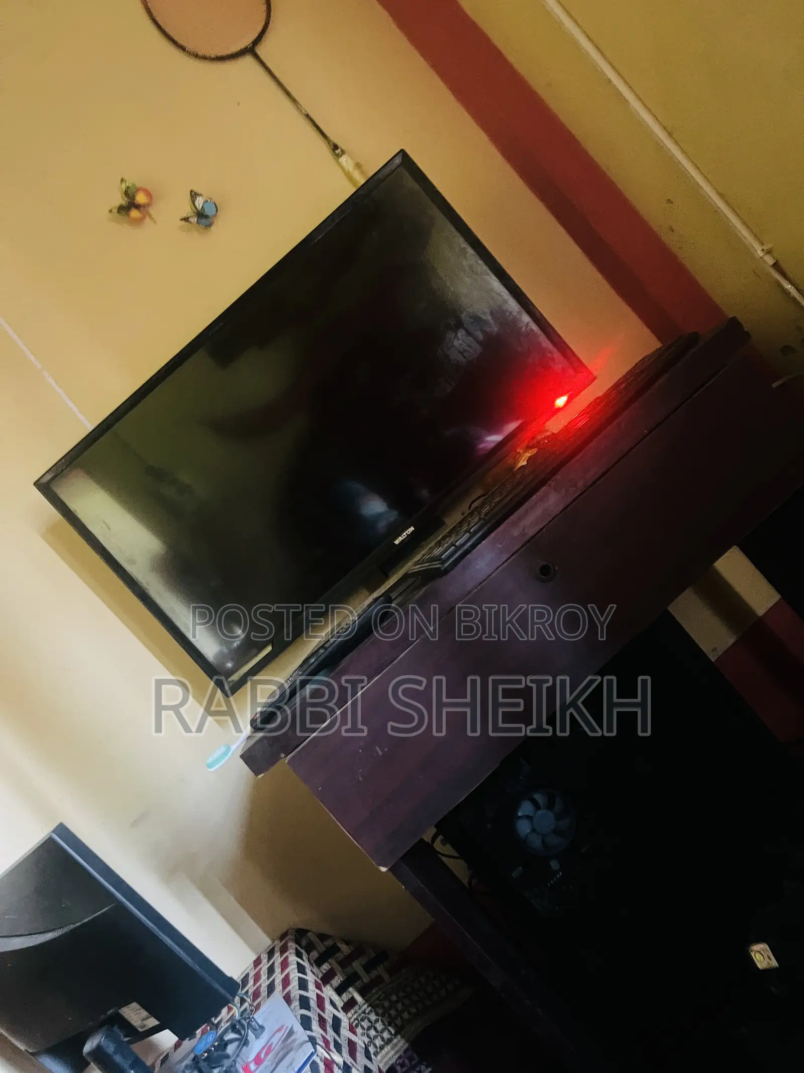 Walton 32 inch