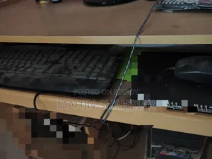 Desktop Computer 4GB Intel Core 2 Quad SSD 500GB
