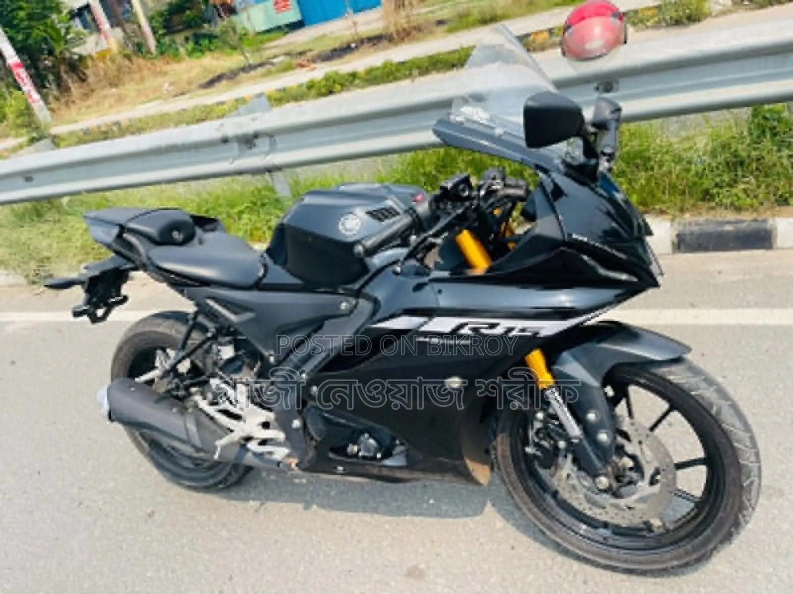 Yamaha 2025 Black
