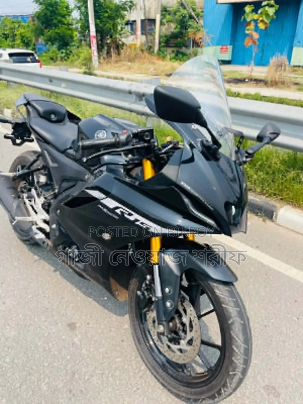 Yamaha 2025 Black