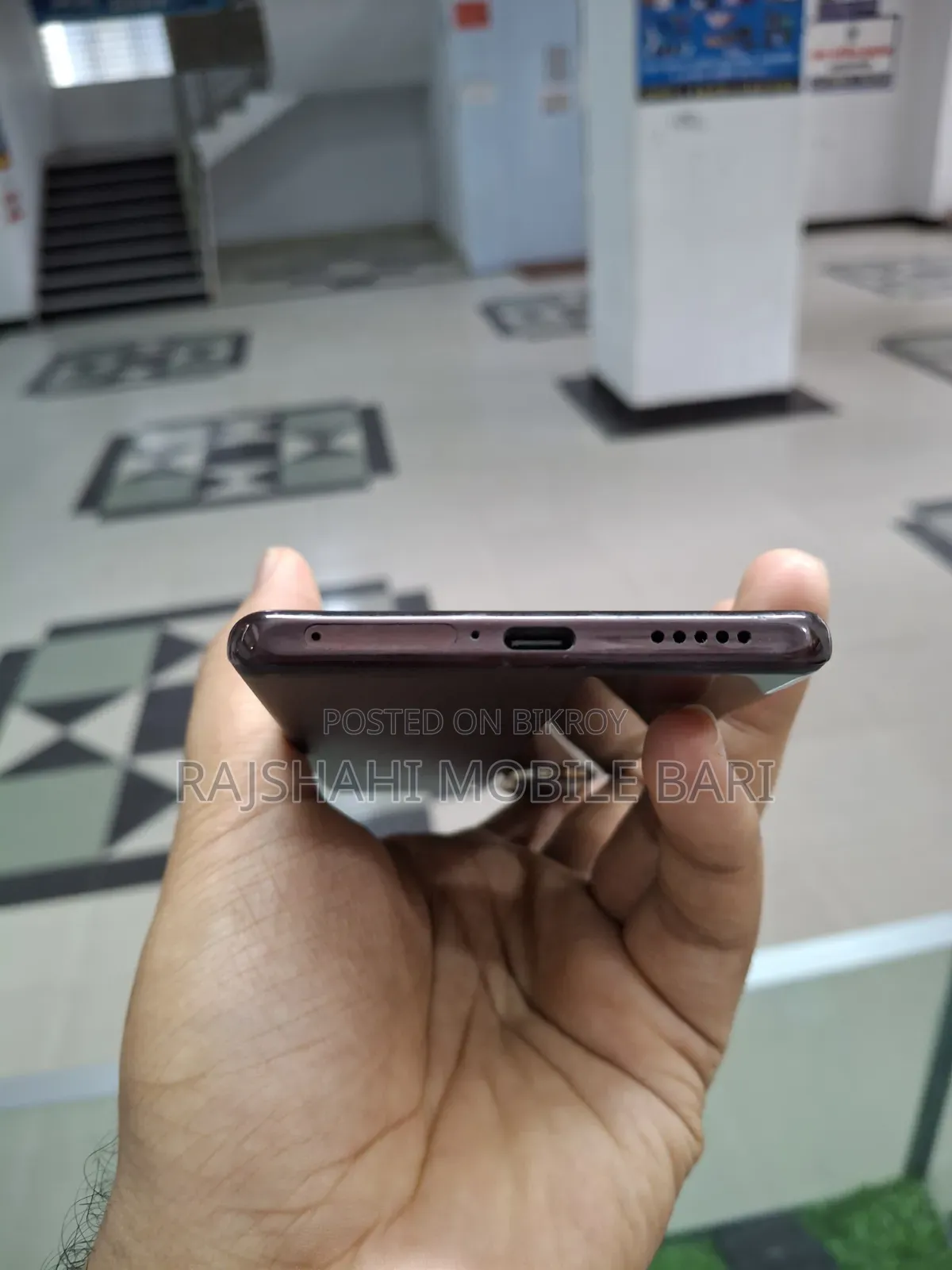 Vivo V29e 5G 256 GB Red