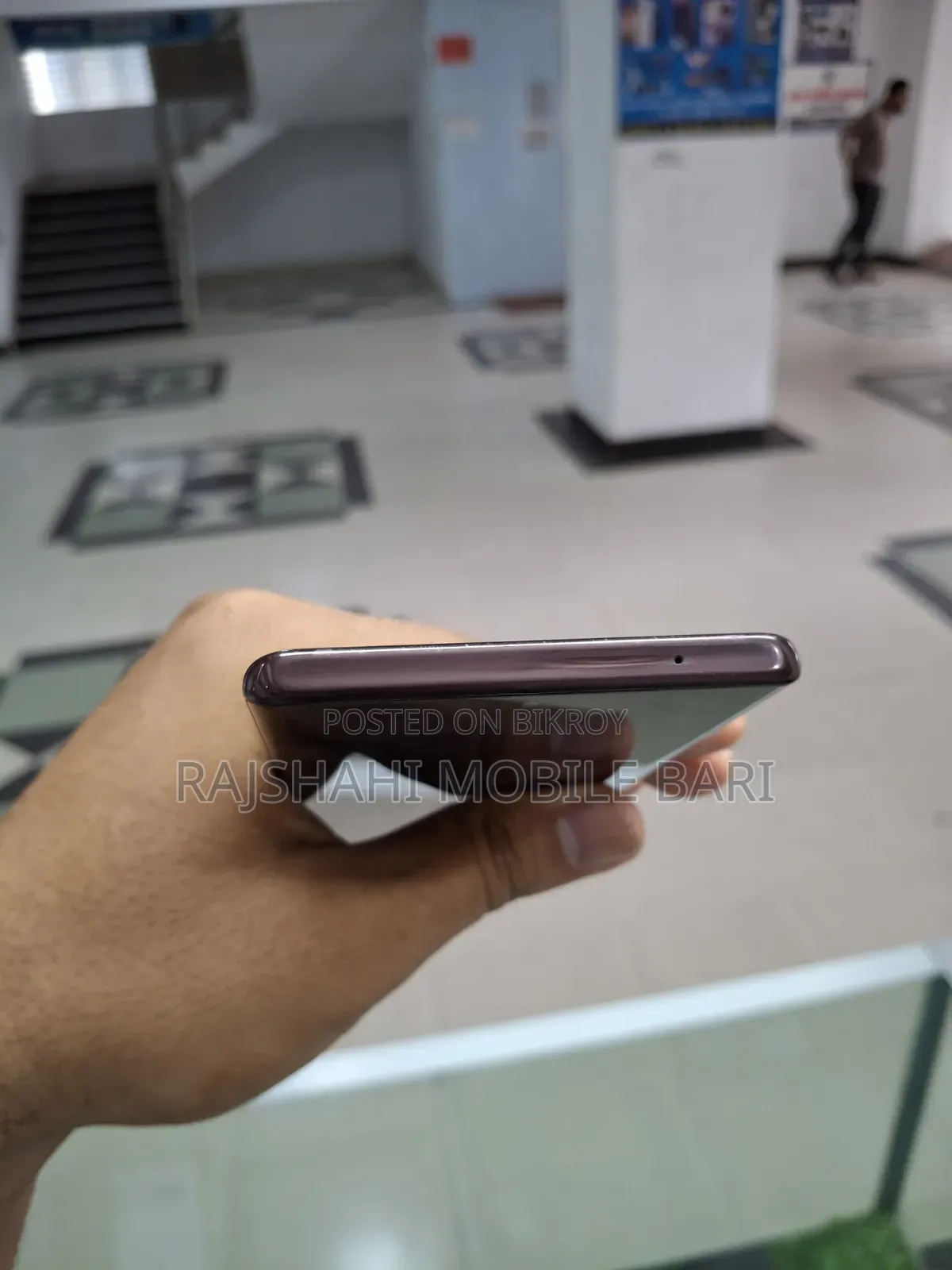 Vivo V29e 5G 256 GB Red