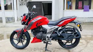 TVS Apache RTR 160 4V 2019 Red
