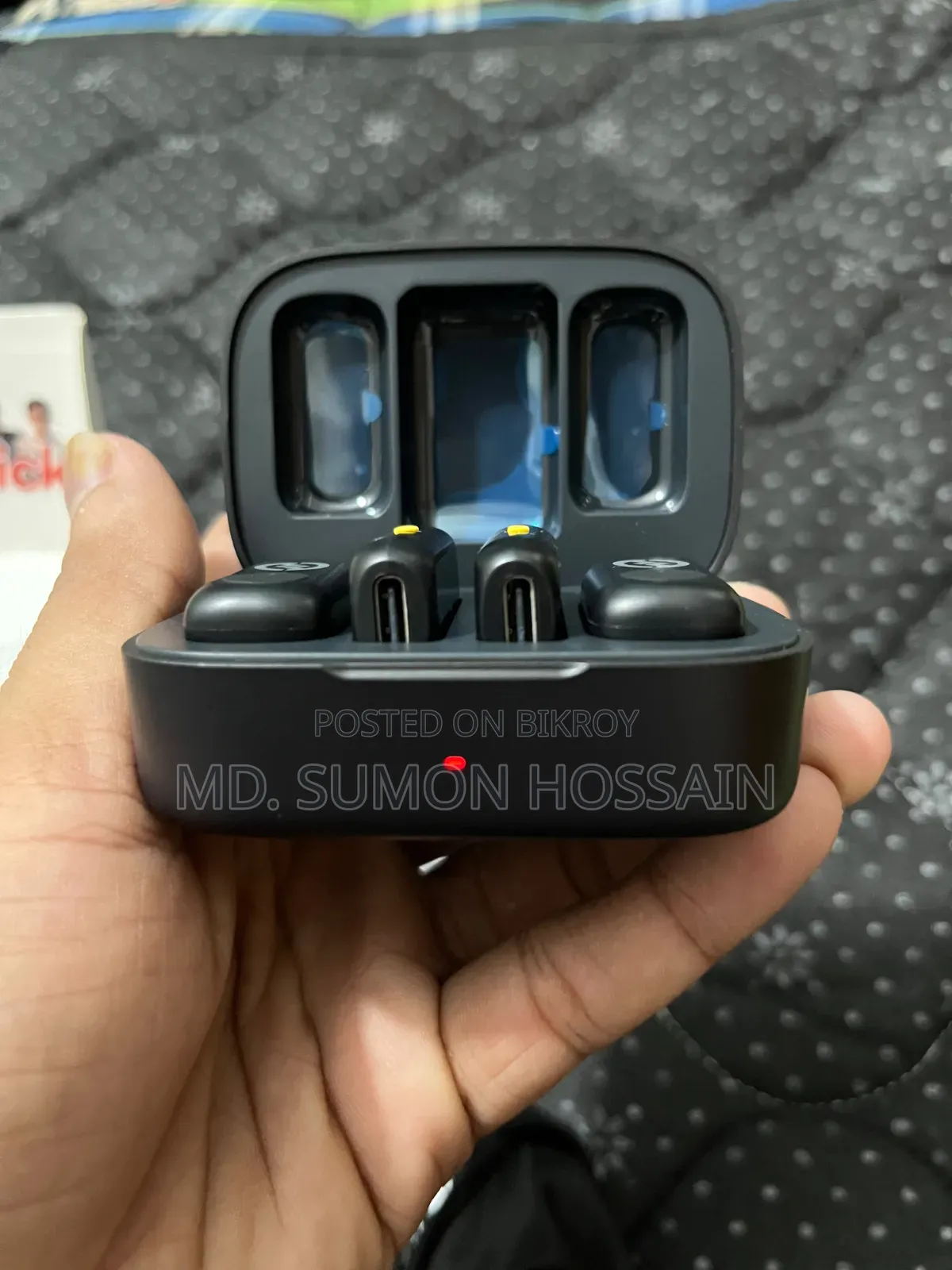 Hollyland Lark A1 ওয়্যারলেস মাইক্রোফোন (কম্বো USB-C + লাইটনিং)