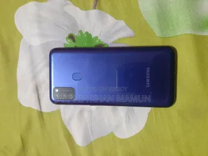Samsung Galaxy M21 128 GB Blue