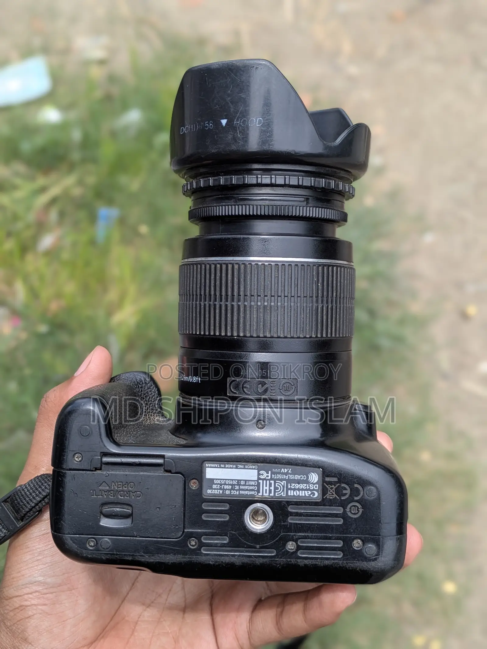 Canon 1300 D