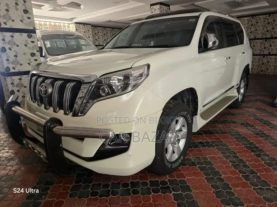 Toyota Land Cruiser Prado 2.7 i 2013 Pearl