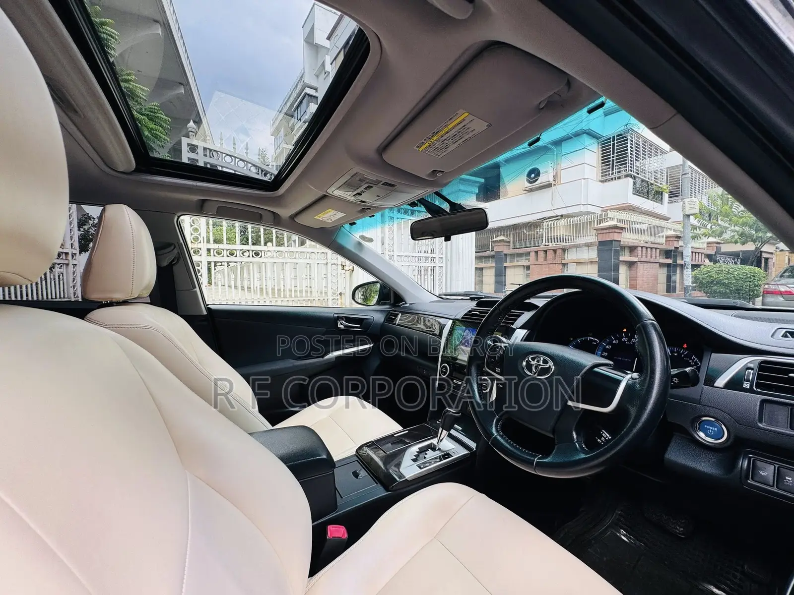 Toyota Camry 2013 Pearl