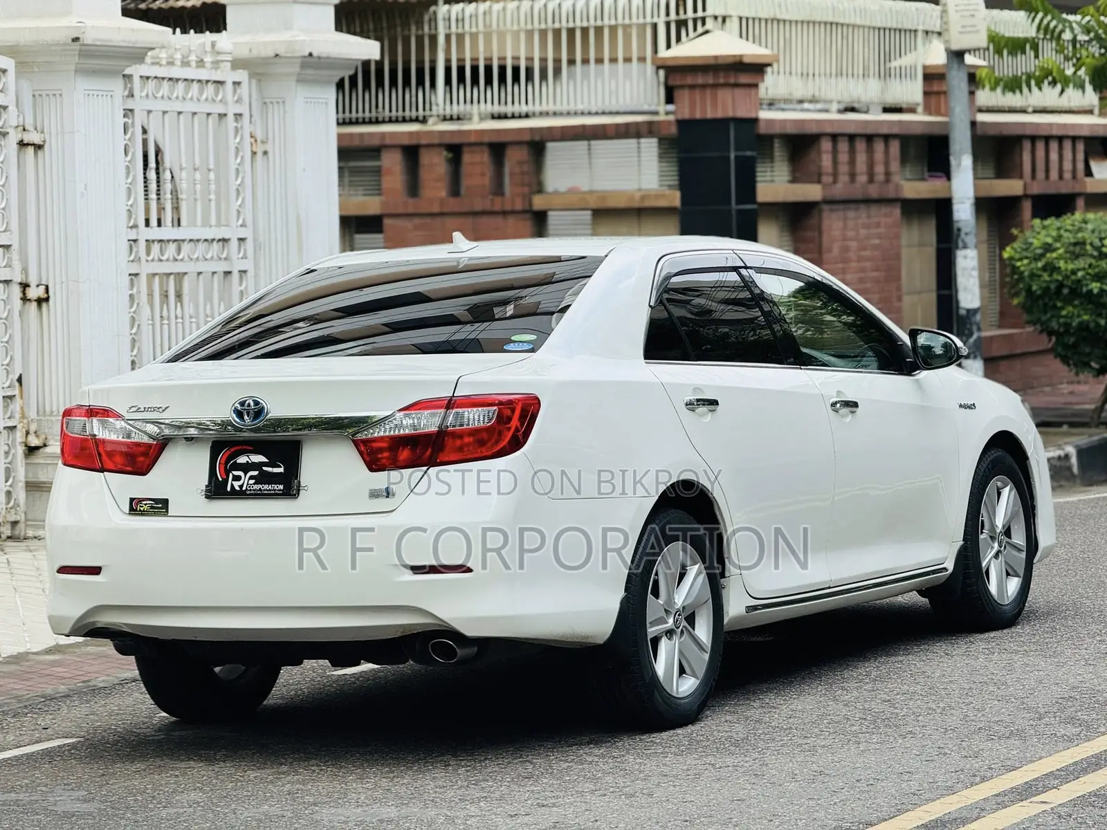 Toyota Camry 2013 Pearl