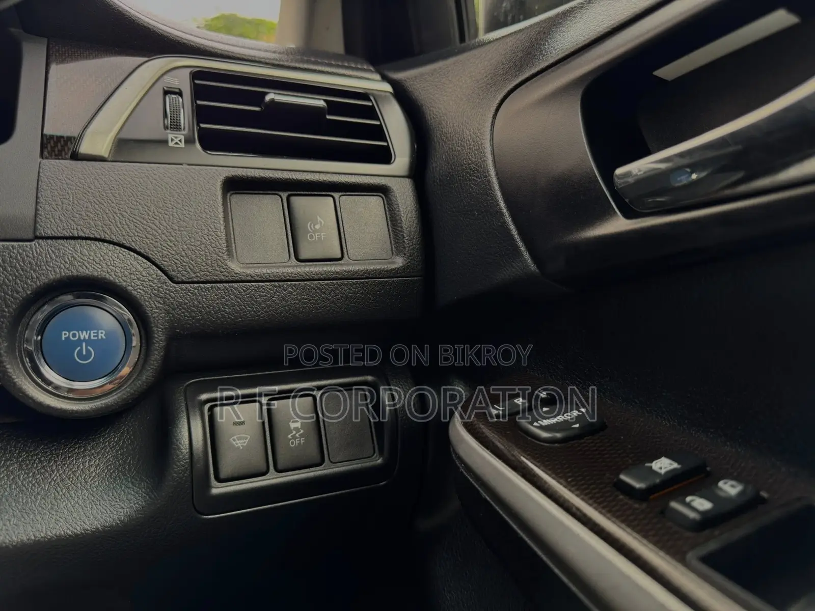 Toyota Camry 2013 Pearl