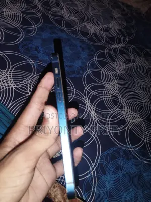 Apple iPhone 12 64 GB Blue