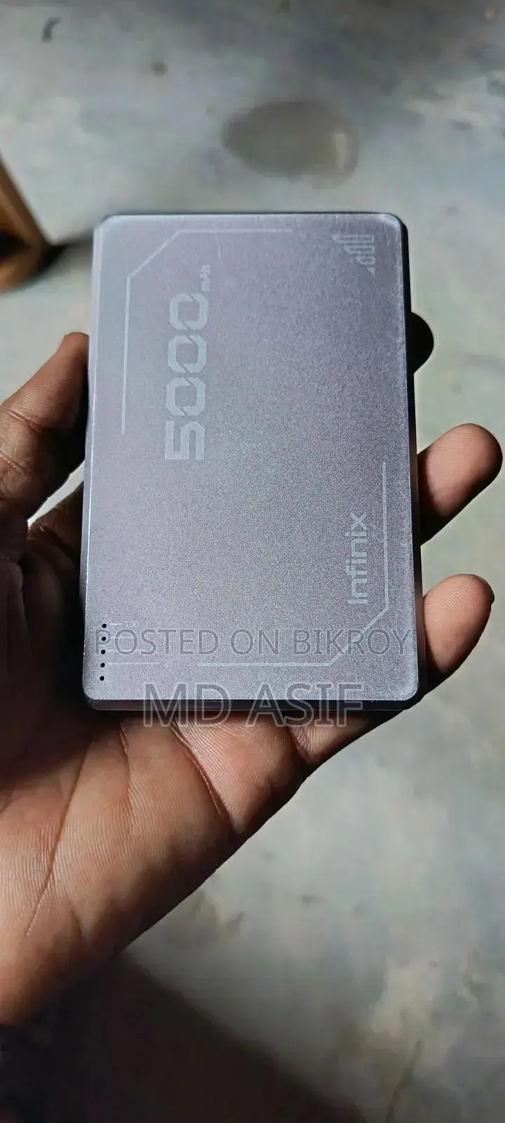৫০০০ এমএএইচ ওয়ারলেস চার্জার