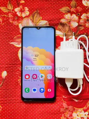 Samsung Galaxy M12 (India) 128 GB Blue