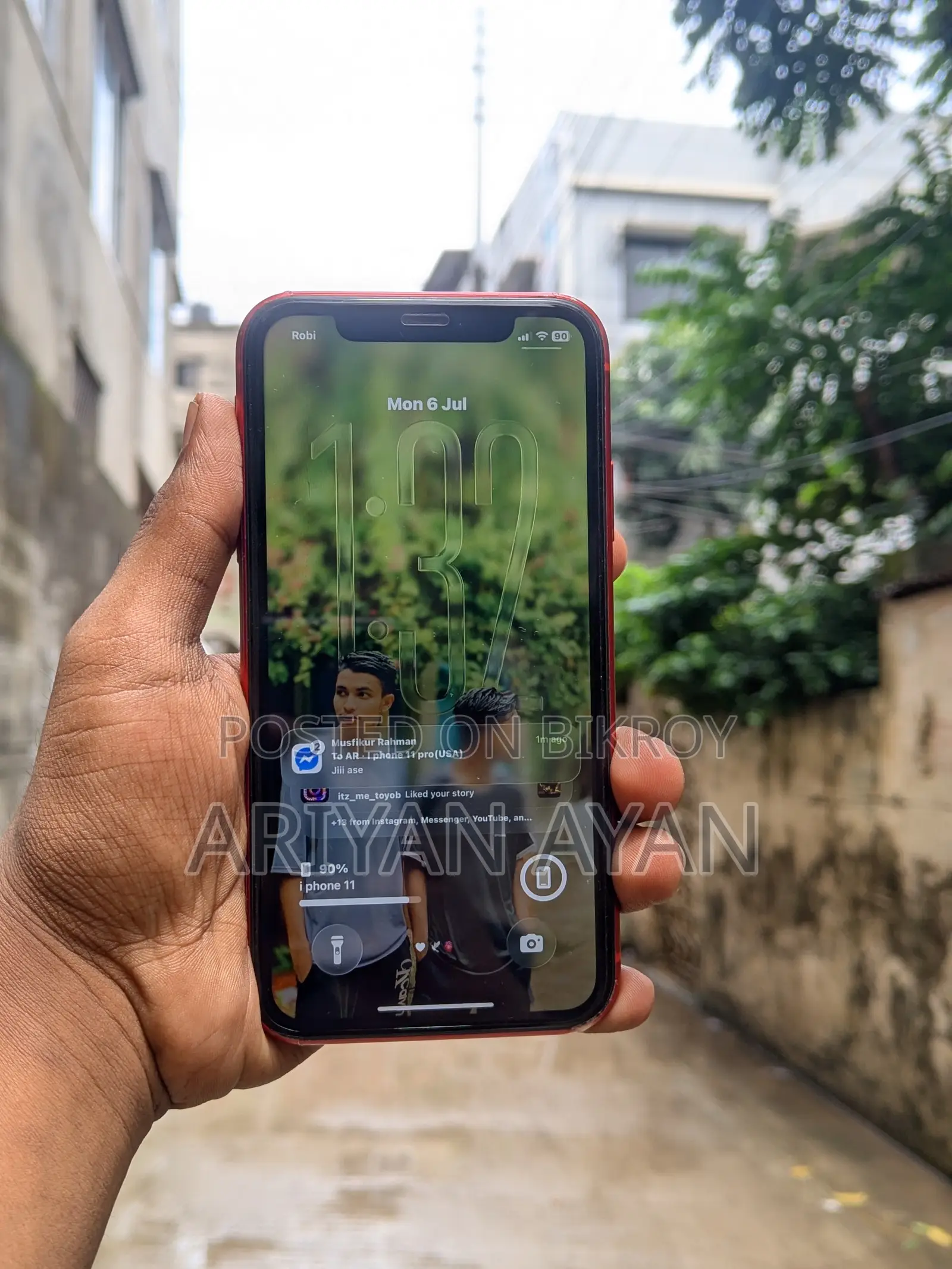Apple iPhone 11 128 GB Red