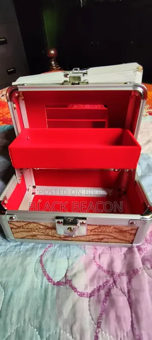 জুয়েলারি বক্স