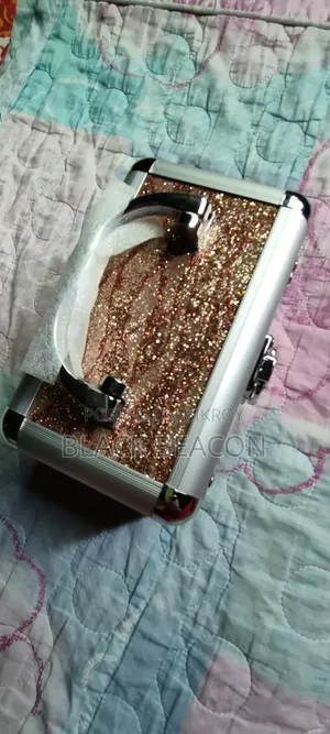 জুয়েলারি বক্স
