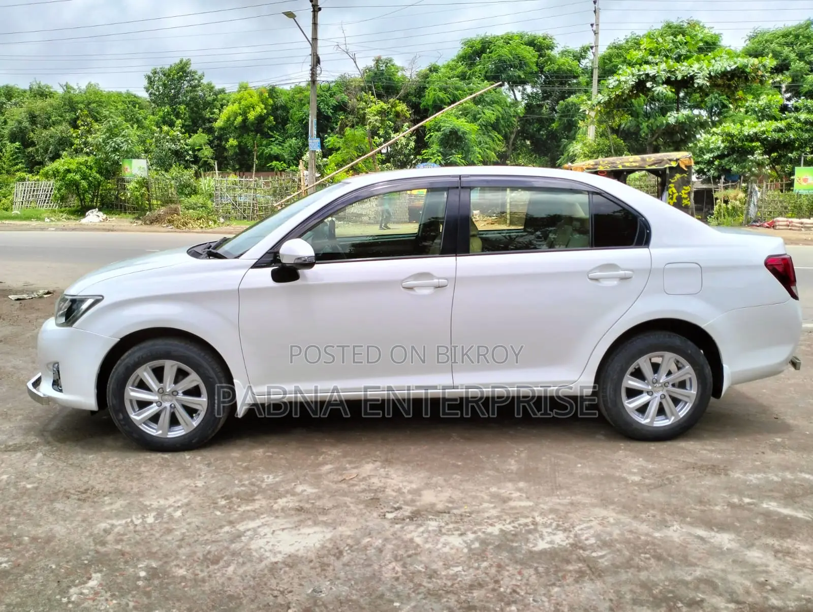 Toyota Axio 2012 White