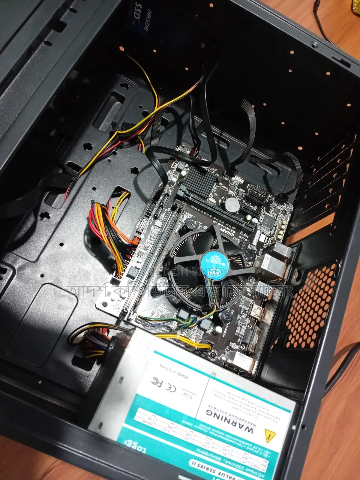 Desktop Computer 8GB Intel Core I5 SSD 256GB