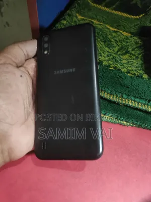 Samsung Galaxy A01 16 GB Black