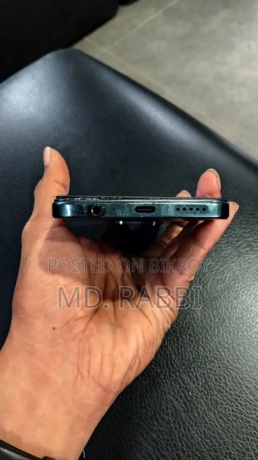 Vivo Y28 128 GB Blue