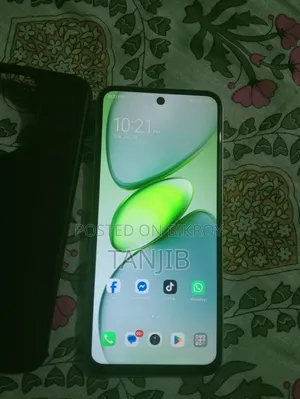 টেকনো স্পার্ক গো ১২৮ জিবি হোয়াইট