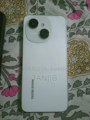 টেকনো স্পার্ক গো ১২৮ জিবি হোয়াইট