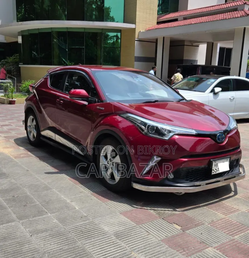Toyota C-HR 2018 Maroon