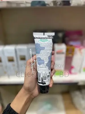 Yc Whitening Face Wash (Milk Extract) – 100m