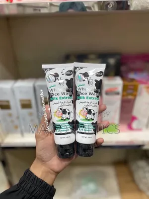 Yc Whitening Face Wash (Milk Extract) – 100m