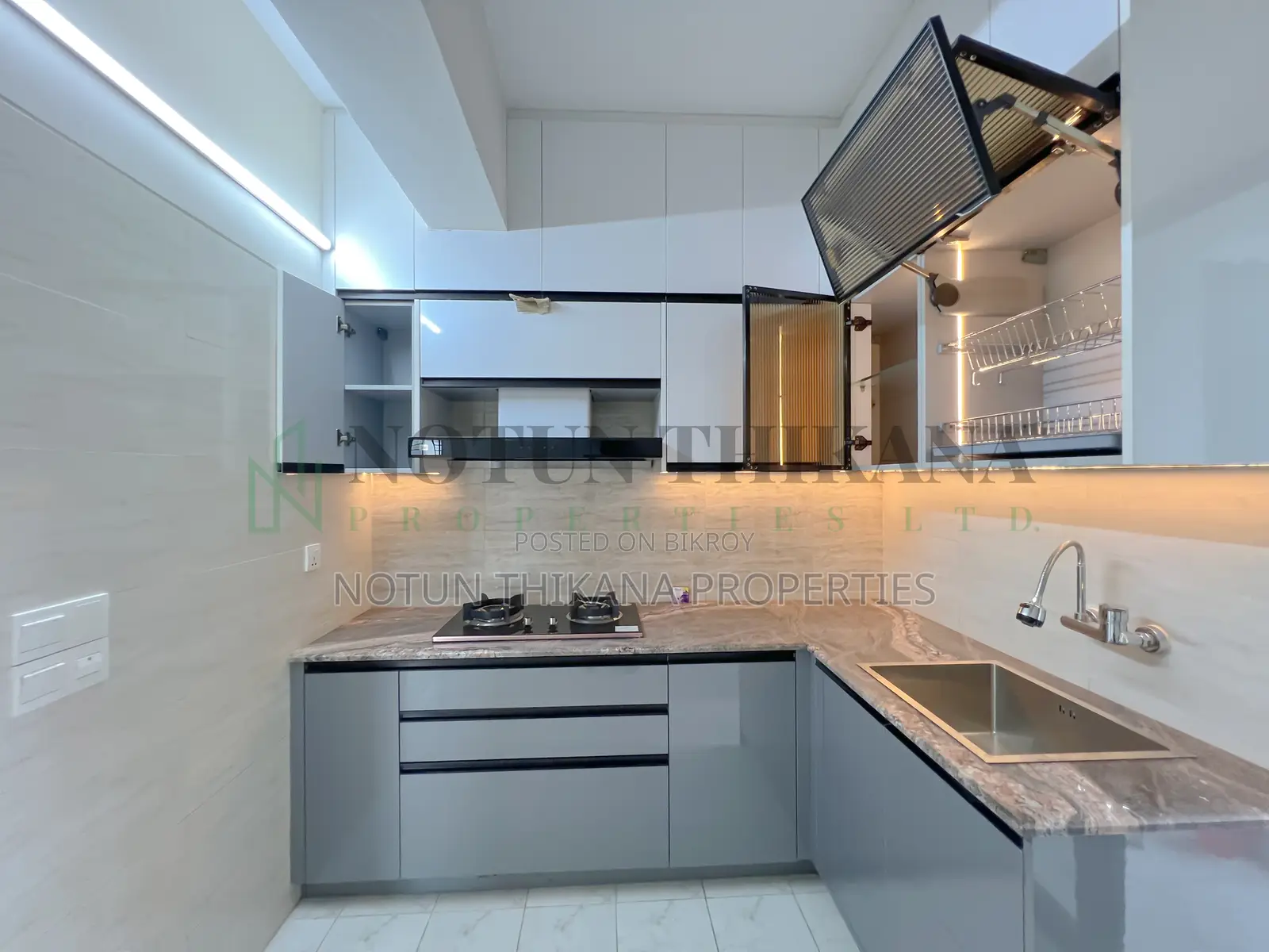 3-Bedroom Apartment in Basundhara for rent