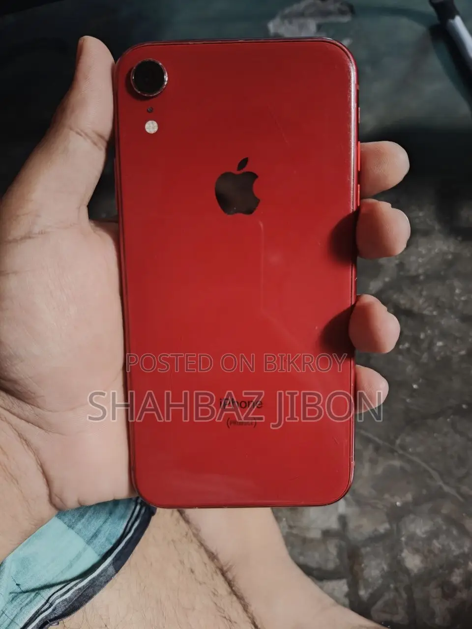 Apple iPhone XR 64 GB Red