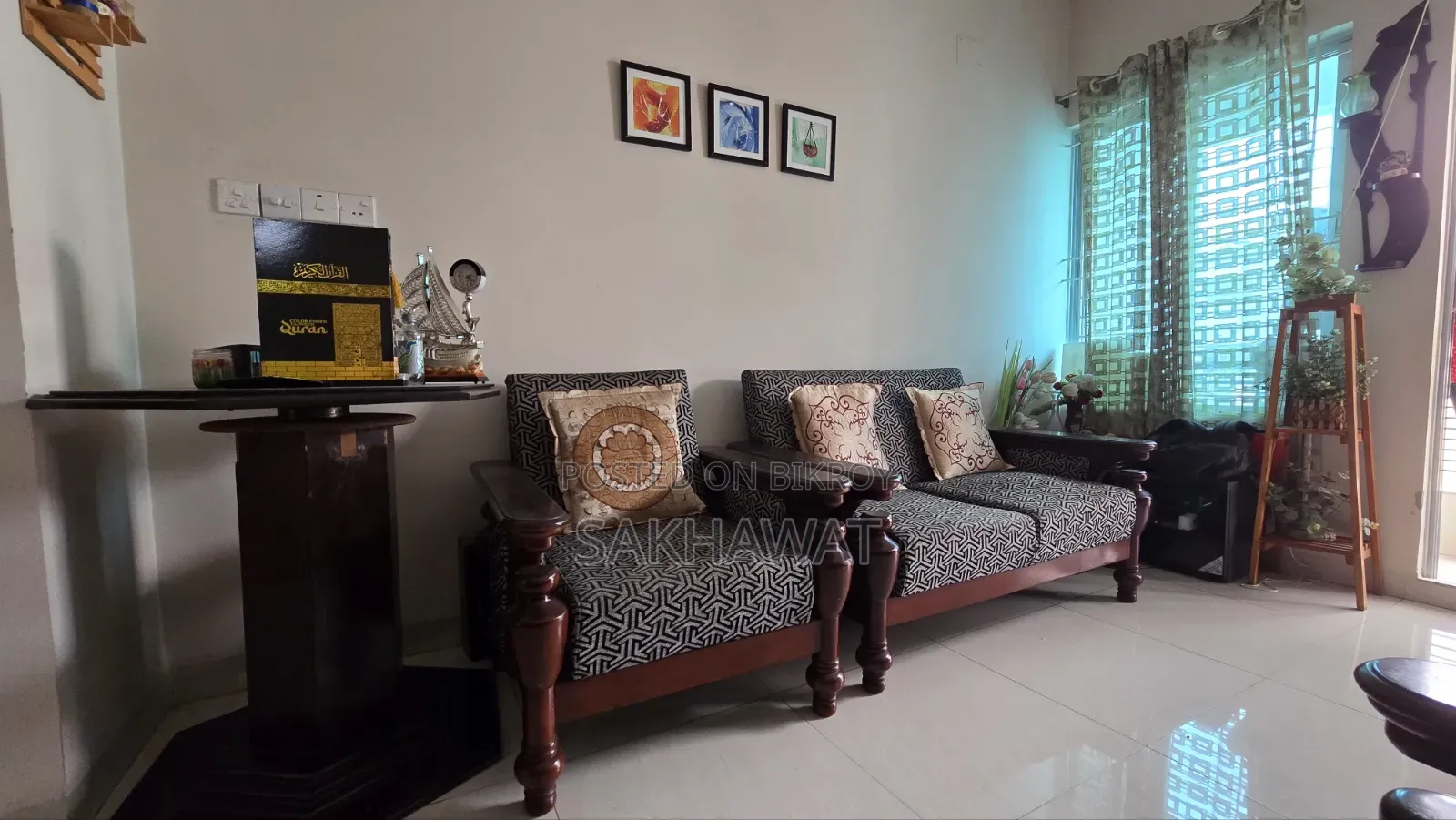 Sofa Set Tea Table