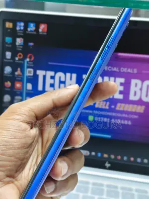 Motorola Moto G85 256 GB Blue