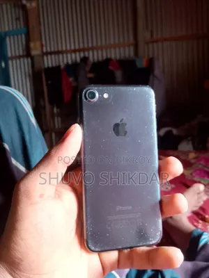Apple iPhone 7 32 GB Black