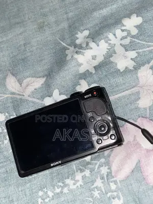 Sony Cyber-shot Dsc-hx9v Digital Camera | 16.2mp | 16x Optical Zoom |