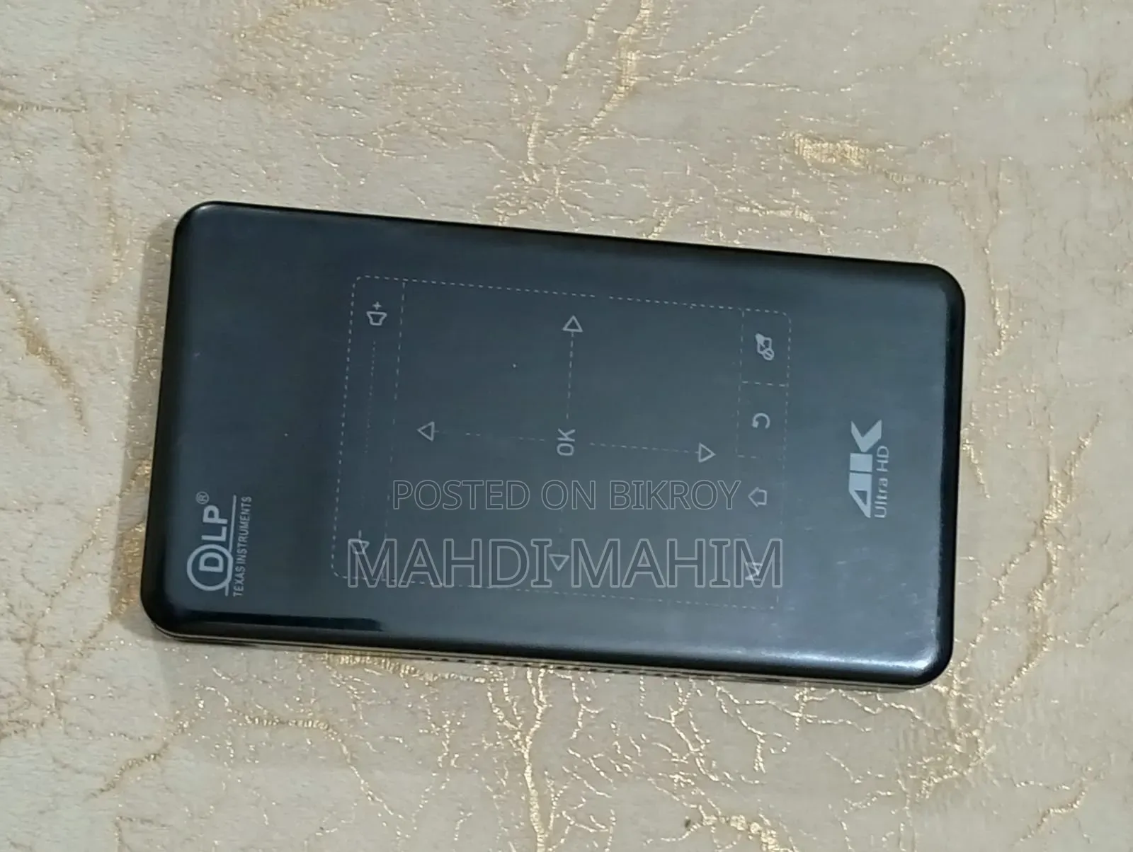 মিনি পকেট প্রজেক্টর