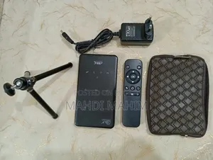 মিনি পকেট প্রজেক্টর