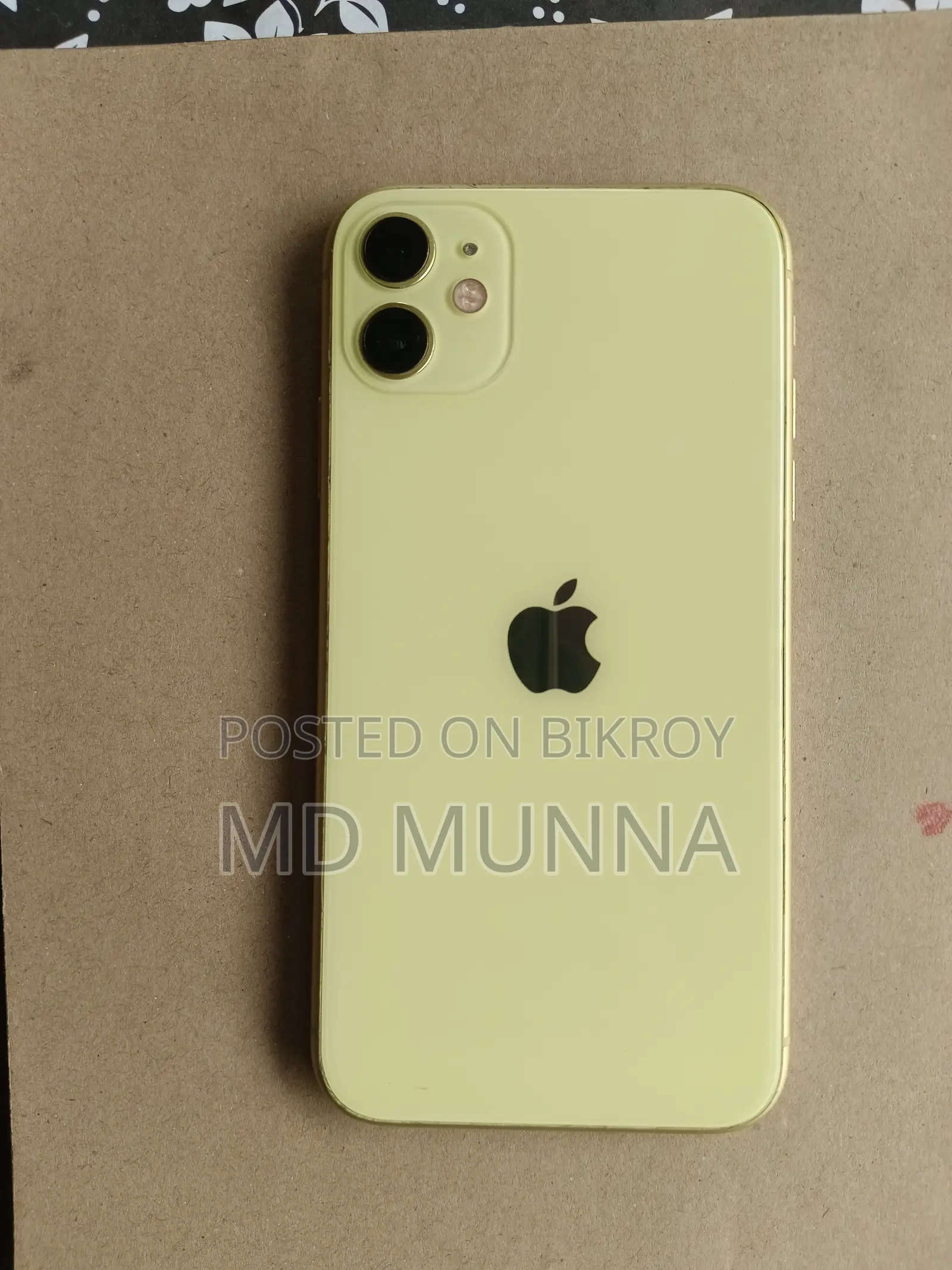 Apple iPhone 11 128 GB Yellow