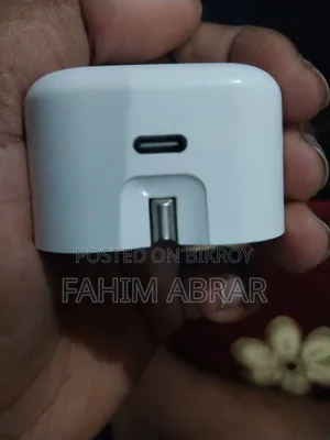 পাওয়ার অ্যাডাপ্টার