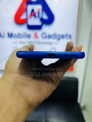 Motorola Moto G85 256 GB Blue