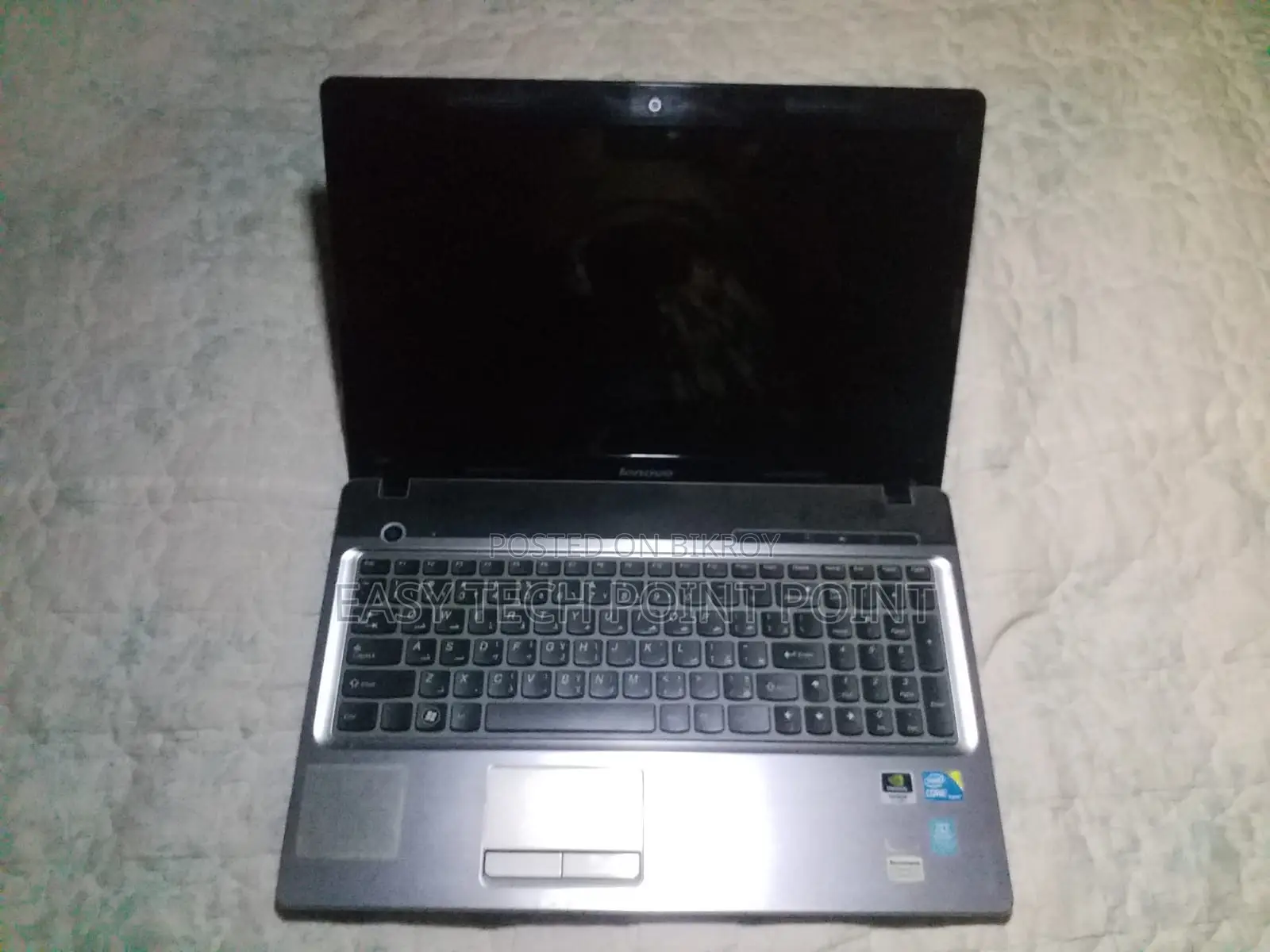Laptop Lenovo IdeaPad Z560 6GB Intel Core i3 SSD 128GB