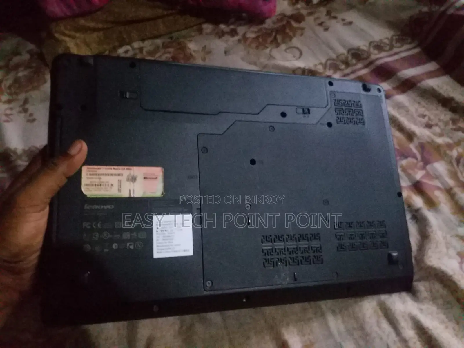Laptop Lenovo IdeaPad Z560 6GB Intel Core i3 SSD 128GB