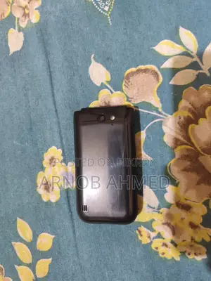 Nokia 2720 Flip 512 GB Black