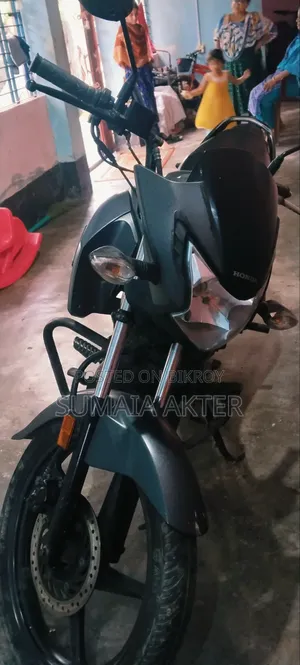 Honda CB 2021 Gray