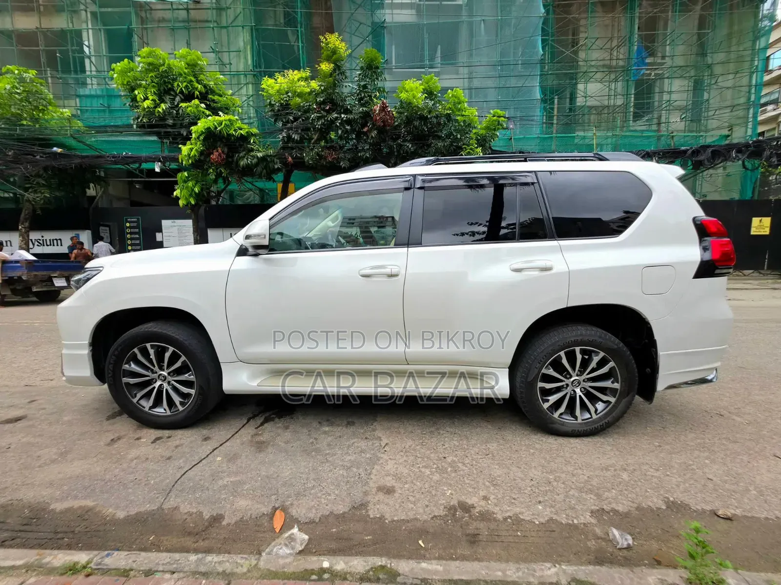 Toyota Land Cruiser Prado 2.7 2018 Pearl