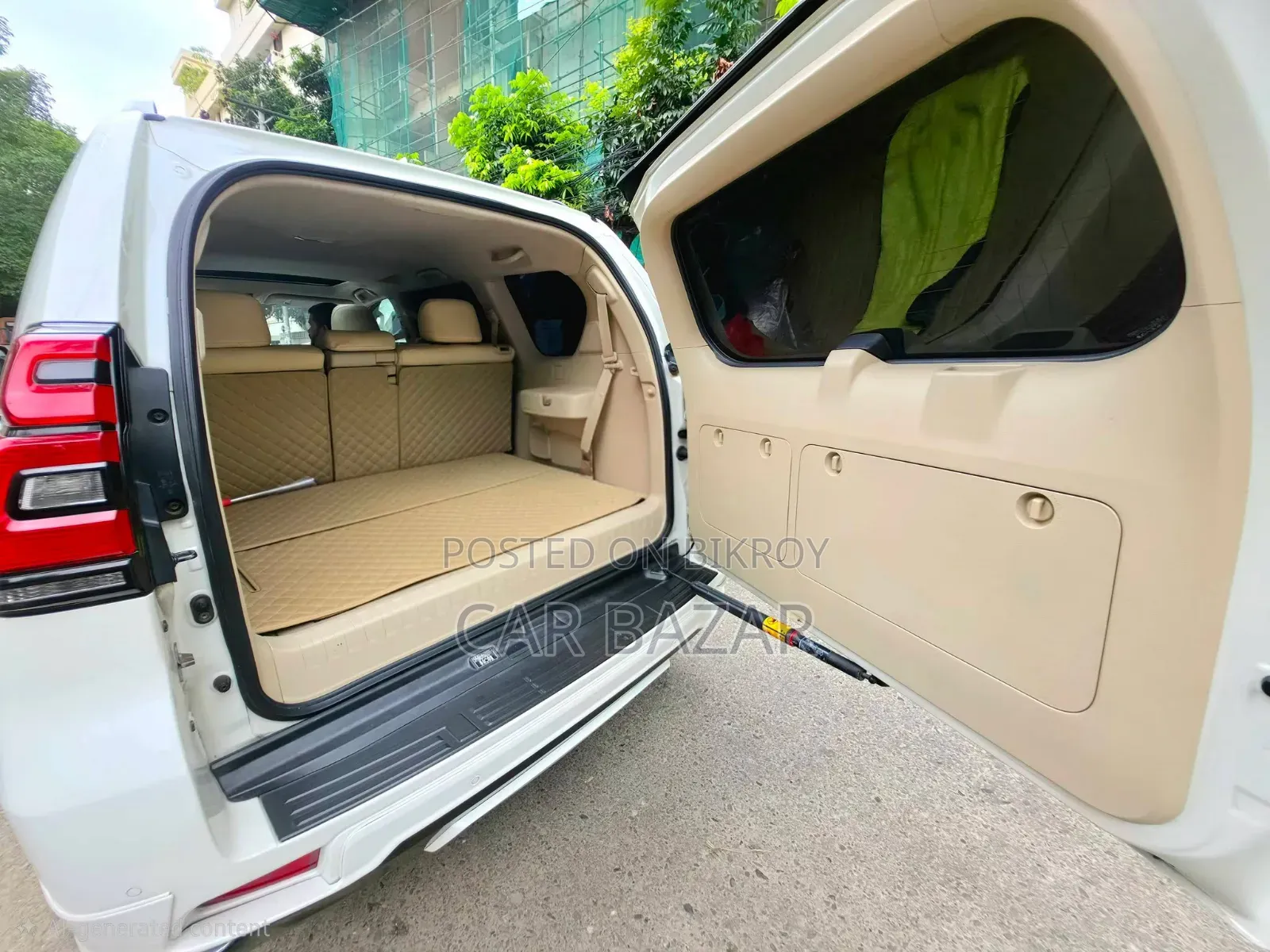 Toyota Land Cruiser Prado 2.7 2018 Pearl
