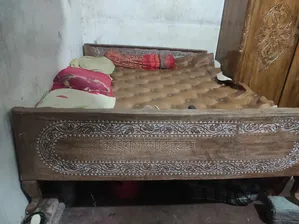Teak Wood Bed